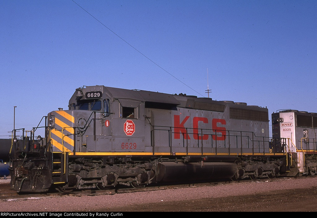 KCS 6629 at Riverbank